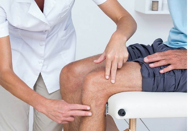 علت درد کنار زانو چیست؟